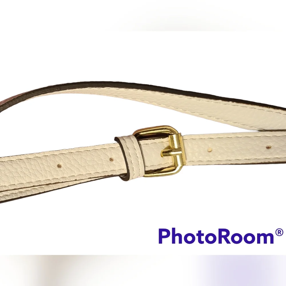 Liz Claiborne Crossbody - Picture 14 of 16